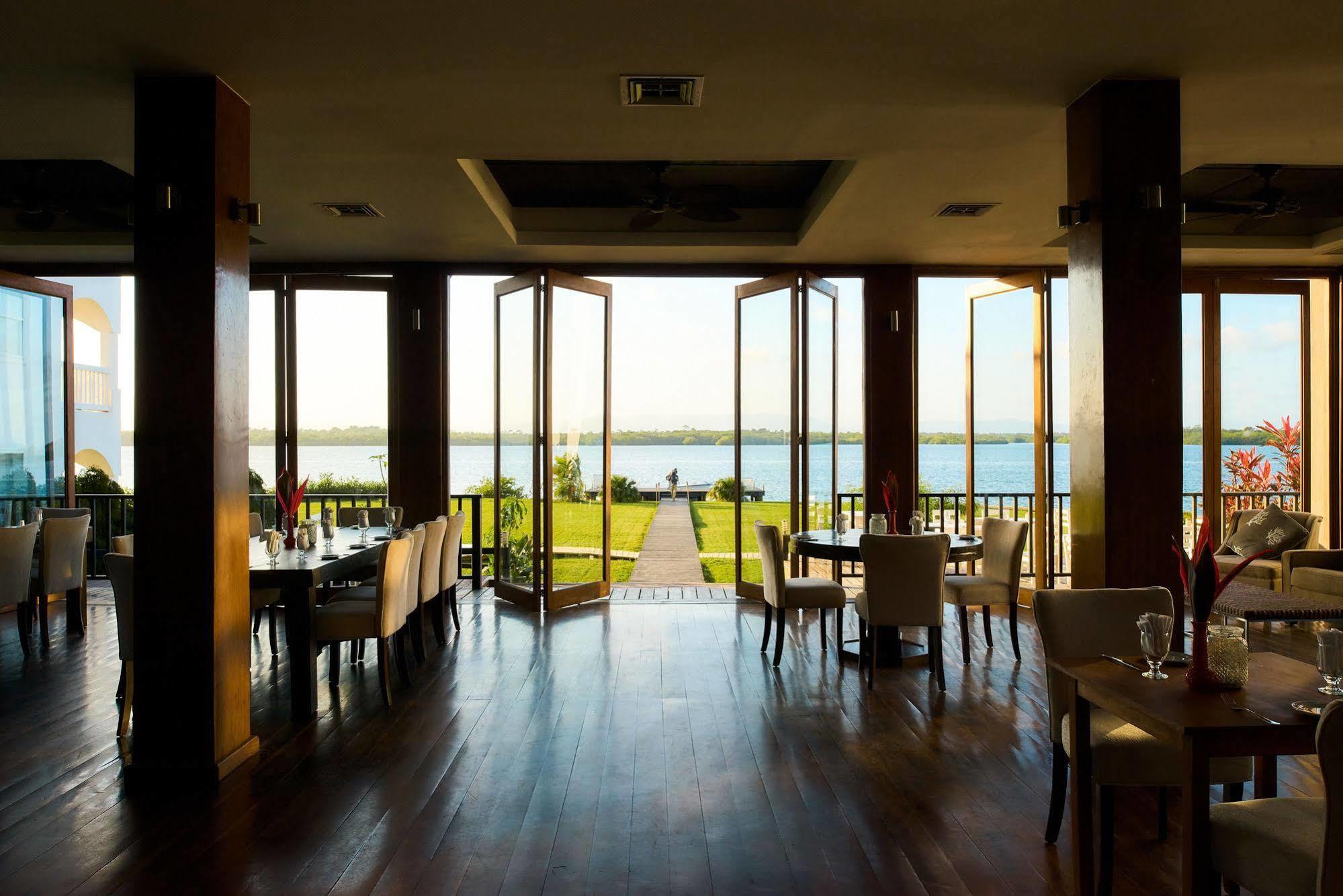Umaya Resort & Adventures Maya Beach Exterior photo